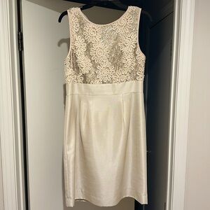 Tahari Elegant Cream Sleeveless Dress